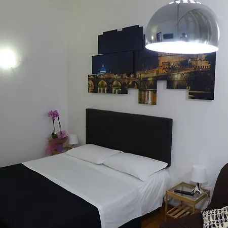 Bed & Breakfast Residenza Vespasiano 3*