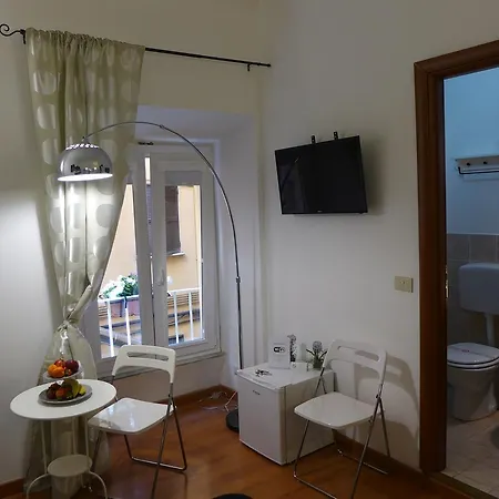 Residenza Vespasiano Bed & Breakfast 3*
