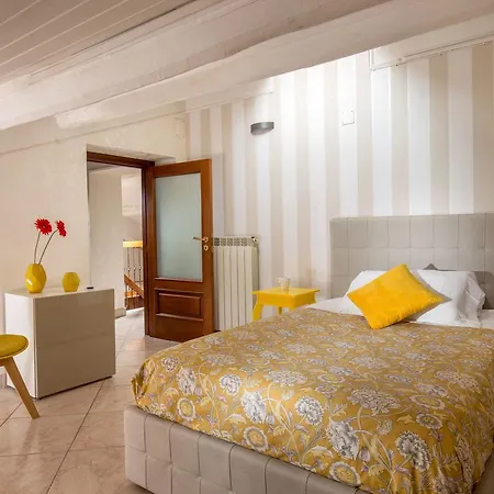 Mario's In The Spanish Steps Apartment