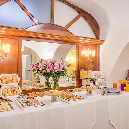 Hotel Raeli Floridia Roma