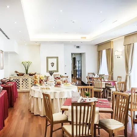 Ponte Sisto Hotel