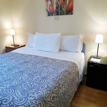 Margaret Hotel 2*