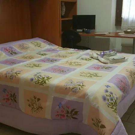 Bella Domus 3* Rome
