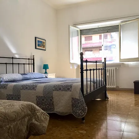 Romolo House * Rome