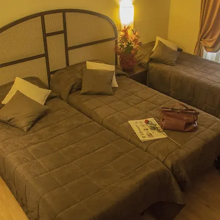 Hotel Novecento 3*