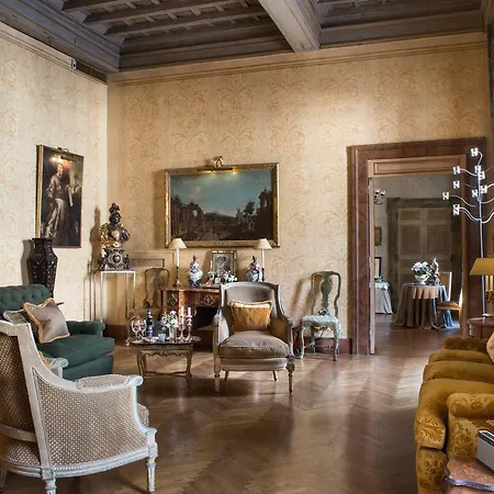 Residenza Napoleone Iii 4*