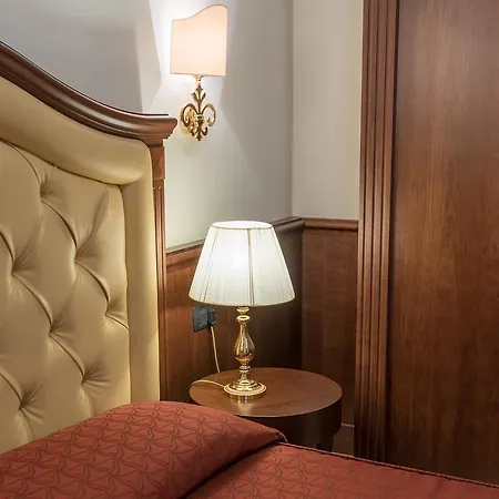 Bed & Breakfast Domus Augusta 3*