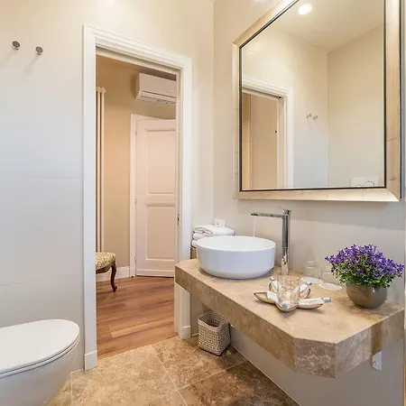 Borghese Luxury Terrace Guest house