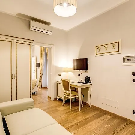 Gravina Frattina 3* Rome