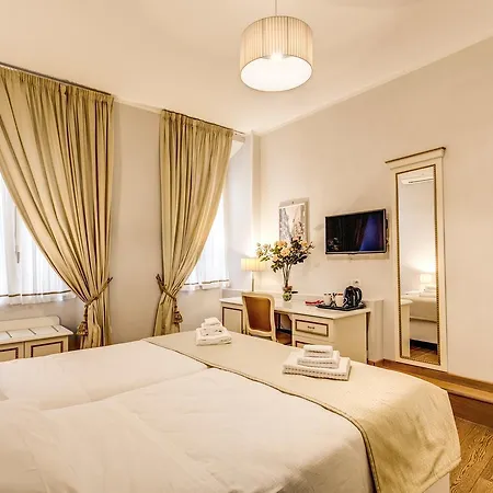 Gravina Frattina Отель типа 