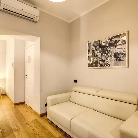 Gravina Frattina 3* Rome
