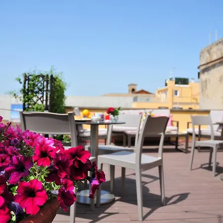Piccola Navona Roof Garden Gasthuis Rome