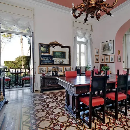 בית הארחה Domus Monami Luxury 2*