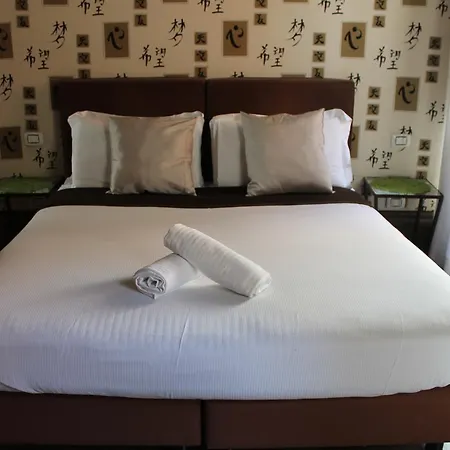 Affittacamere Relais Palazzo Taverna 3*