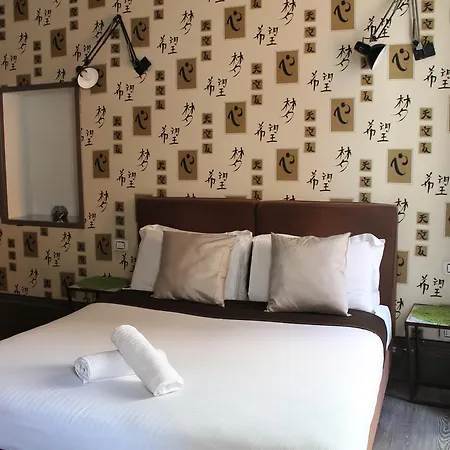 Affittacamere Relais Palazzo Taverna Roma