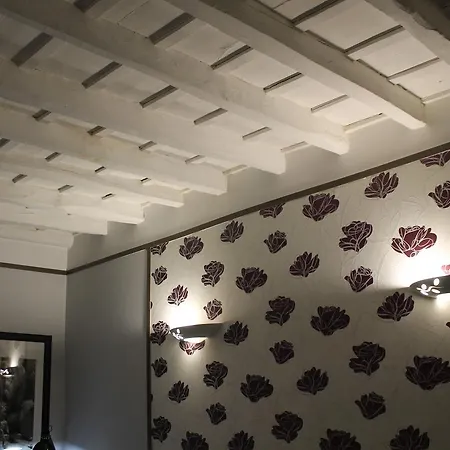 Affittacamere Relais Palazzo Taverna
