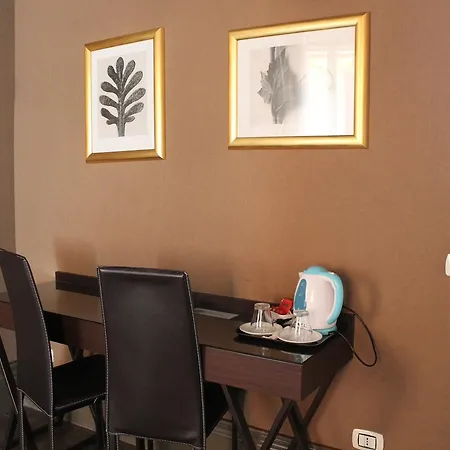 Relais Palazzo Taverna Affittacamere Roma