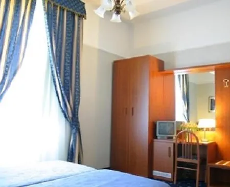 Hotel Harmony