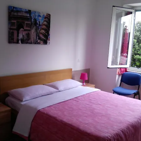 Casa Felicita Bed & Breakfast Rome