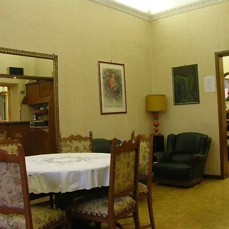 The Independent 4* Roma