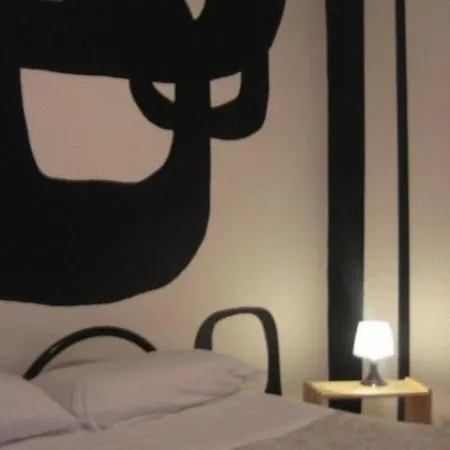 Adone House Bed & Breakfast