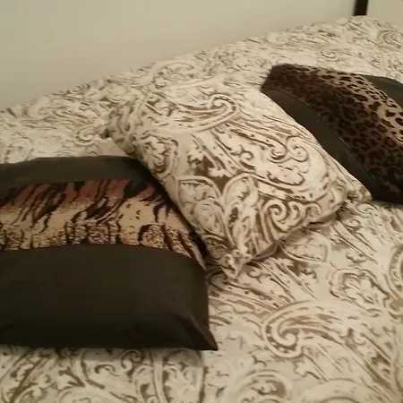 Bella Domus Bed & Breakfast 3*