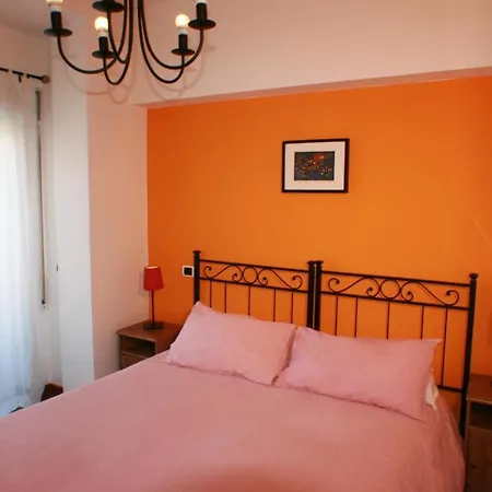 Lt Guest house 2*