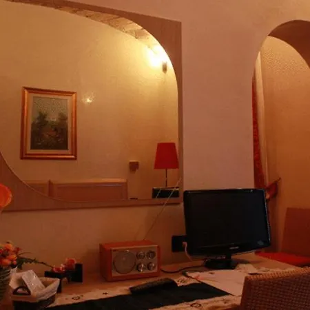 Campidoglio 3*