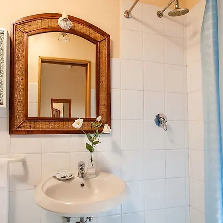 Casale Dei Massimi 2* Řím