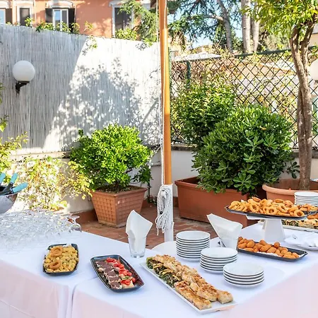 Hotel Shg Portamaggiore 3*