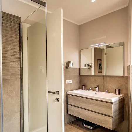 The Dome 3 Bedroom En