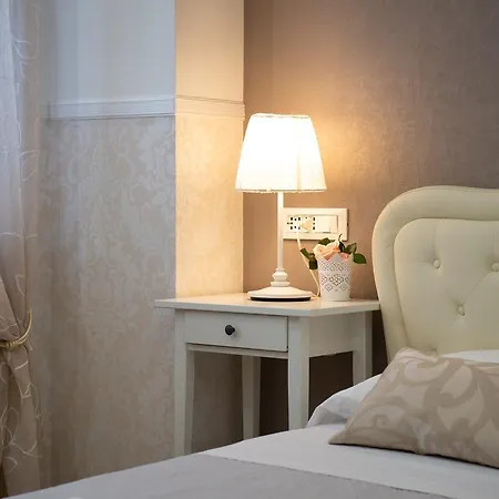 Holiday home Domus St. John Rome