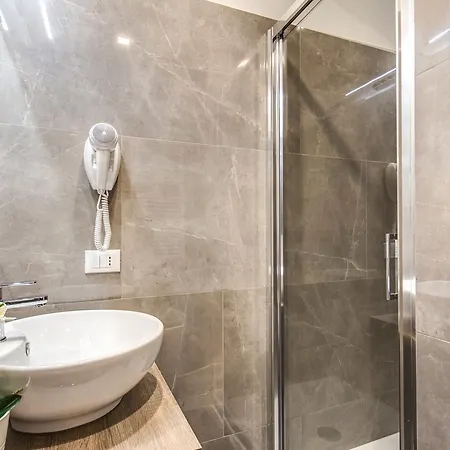 River Luxury 2*