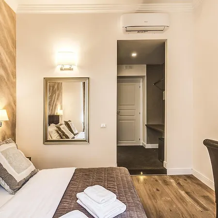 River Luxury Guest house