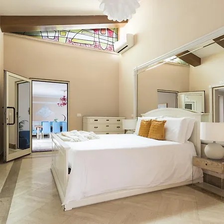 Apartment Sonder — Musei Vaticani *