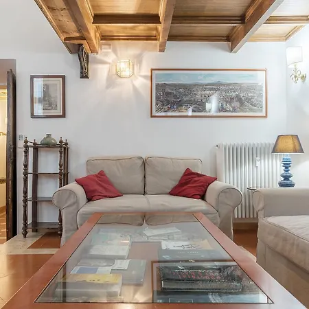 Apartment Campitelli Fascinating Rome