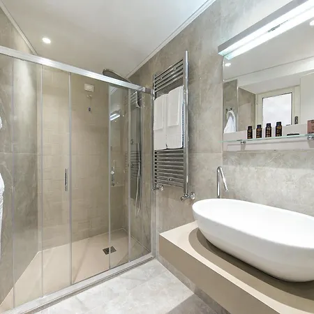 Magica Luna Boutique - 3*