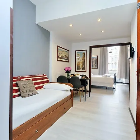 4bnb - Cavour Square * Rome