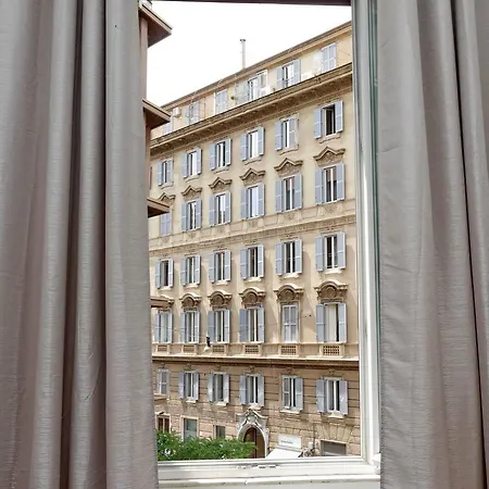 4bnb - Cavour Square Apartment *