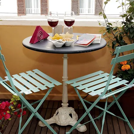 Relais Vittoria Colonna 3*