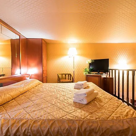 Hotel Galles 3*
