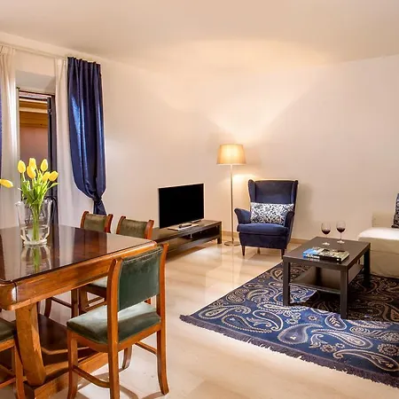Daplace - Augusta Apartment Rome