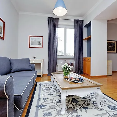 Bellezza Al Colosseo - & Apts 3*