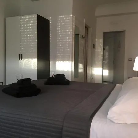 Your House Guest house 3*