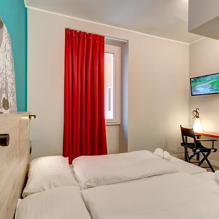 Hotel Meininger Termini 2*