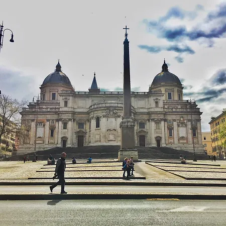 San Giovanni Gallery