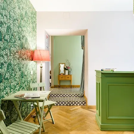 Salotto Monti Hotel 3*