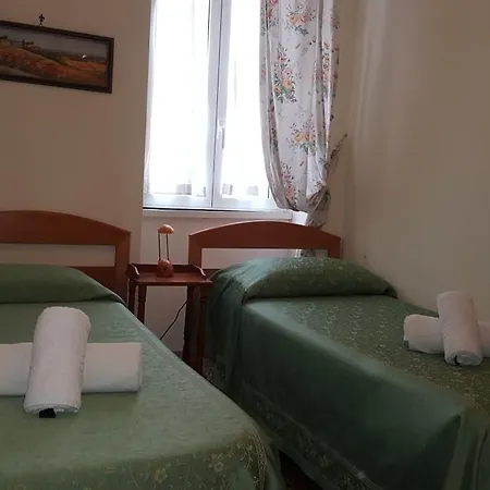 San Michele A Porta Pia Bed & Breakfast Rome