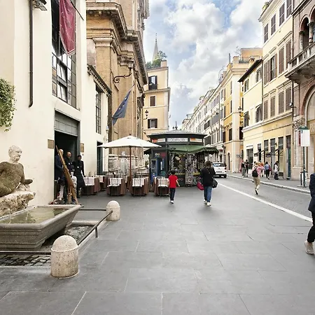 Canova In Spanish Steps Πανσιόν