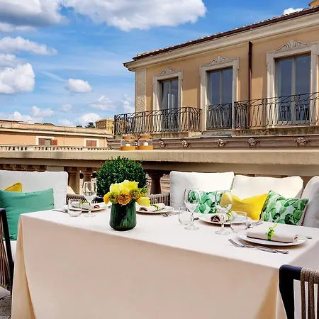 Hotel Singer Palace 5*